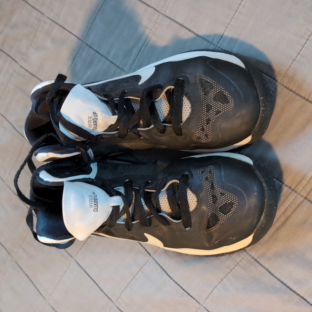 Nike Boys Hyper Guard Up